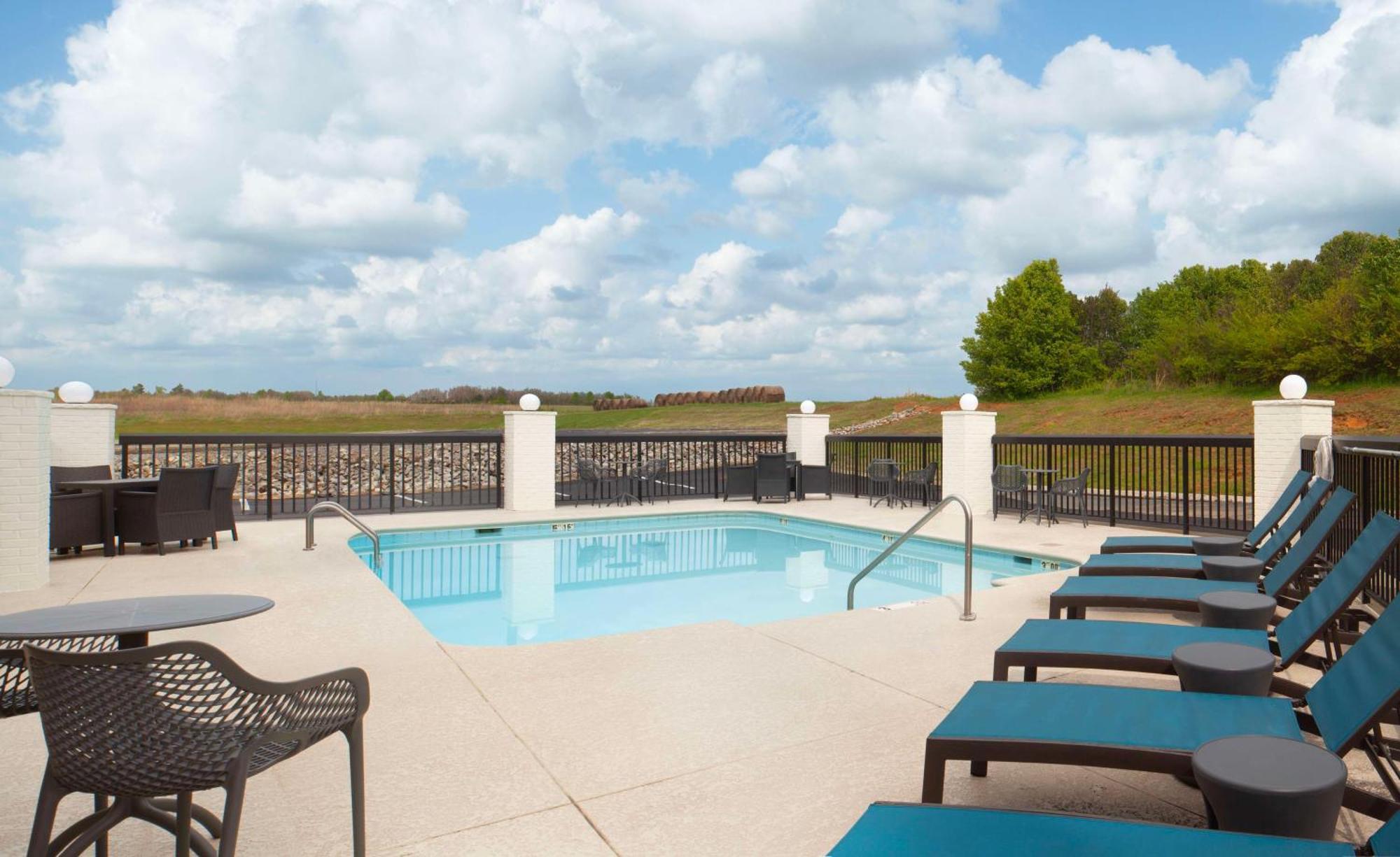 Hampton Inn Athens Eksteriør billede