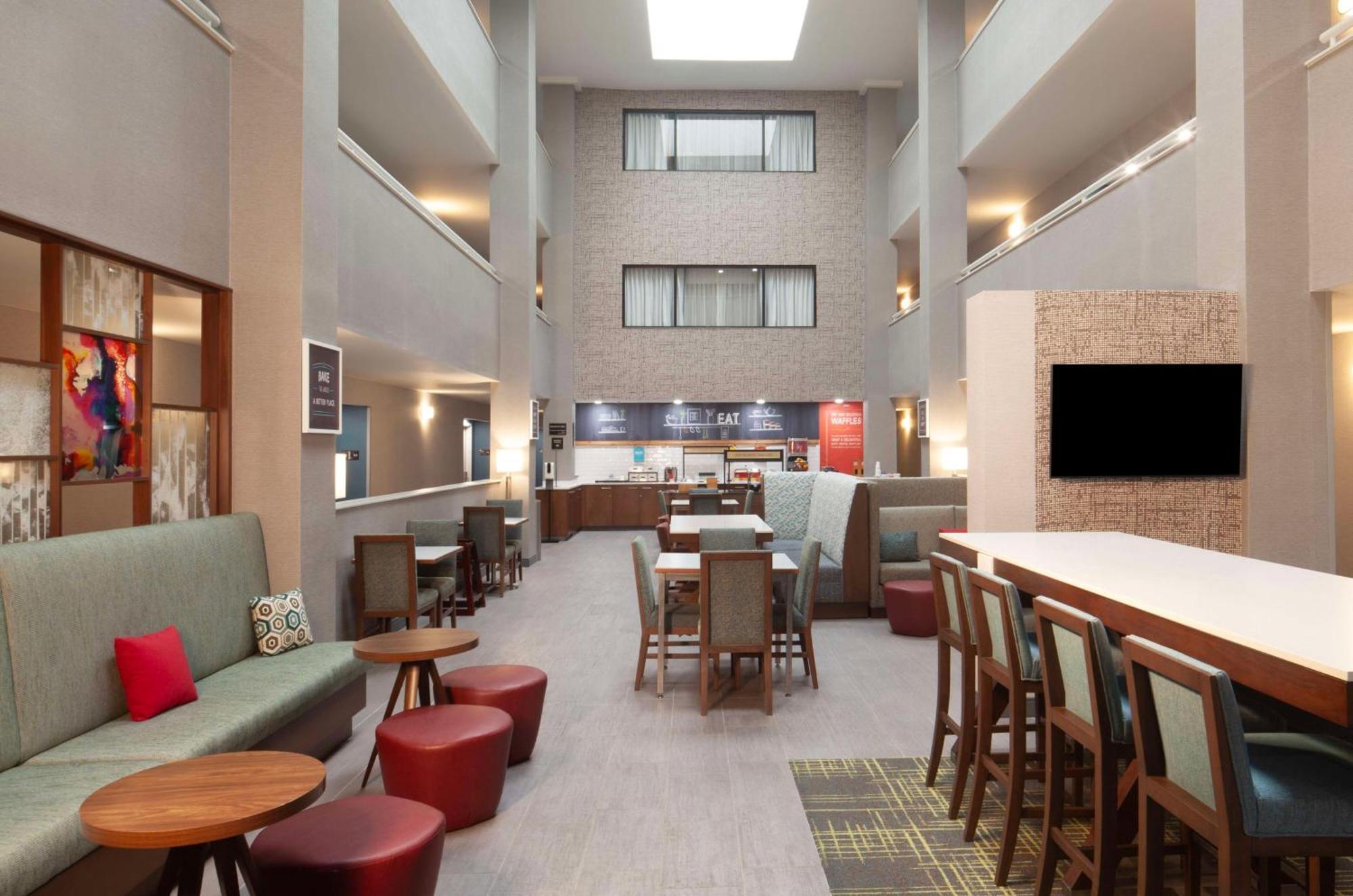 Hampton Inn Athens Eksteriør billede